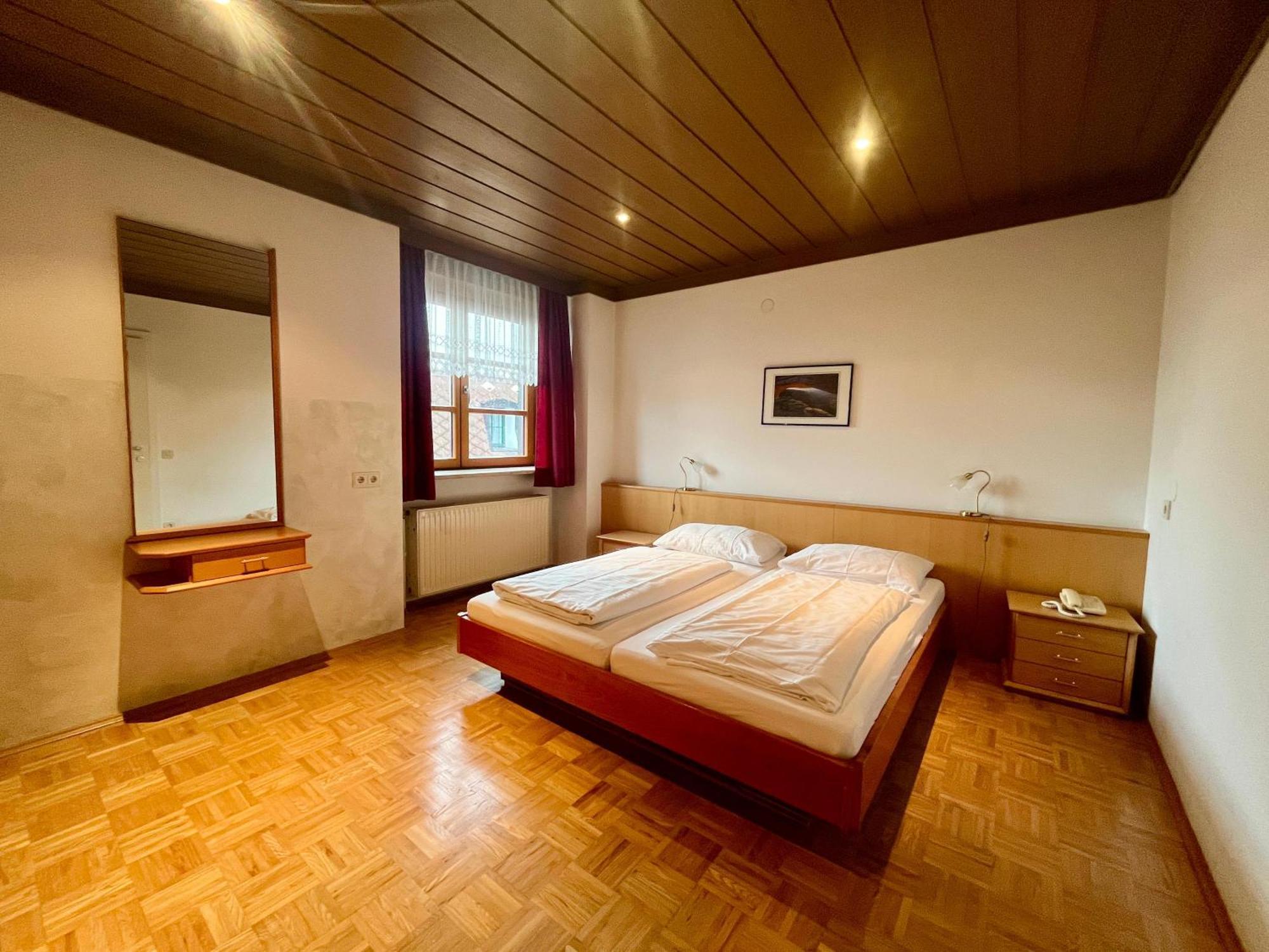 Attergauhof 3*