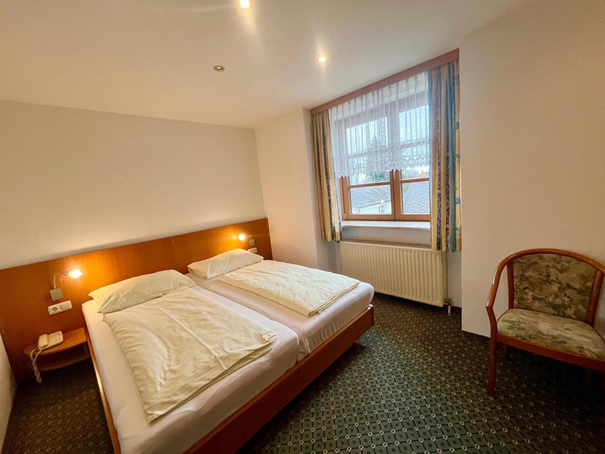 Attergauhof 3*